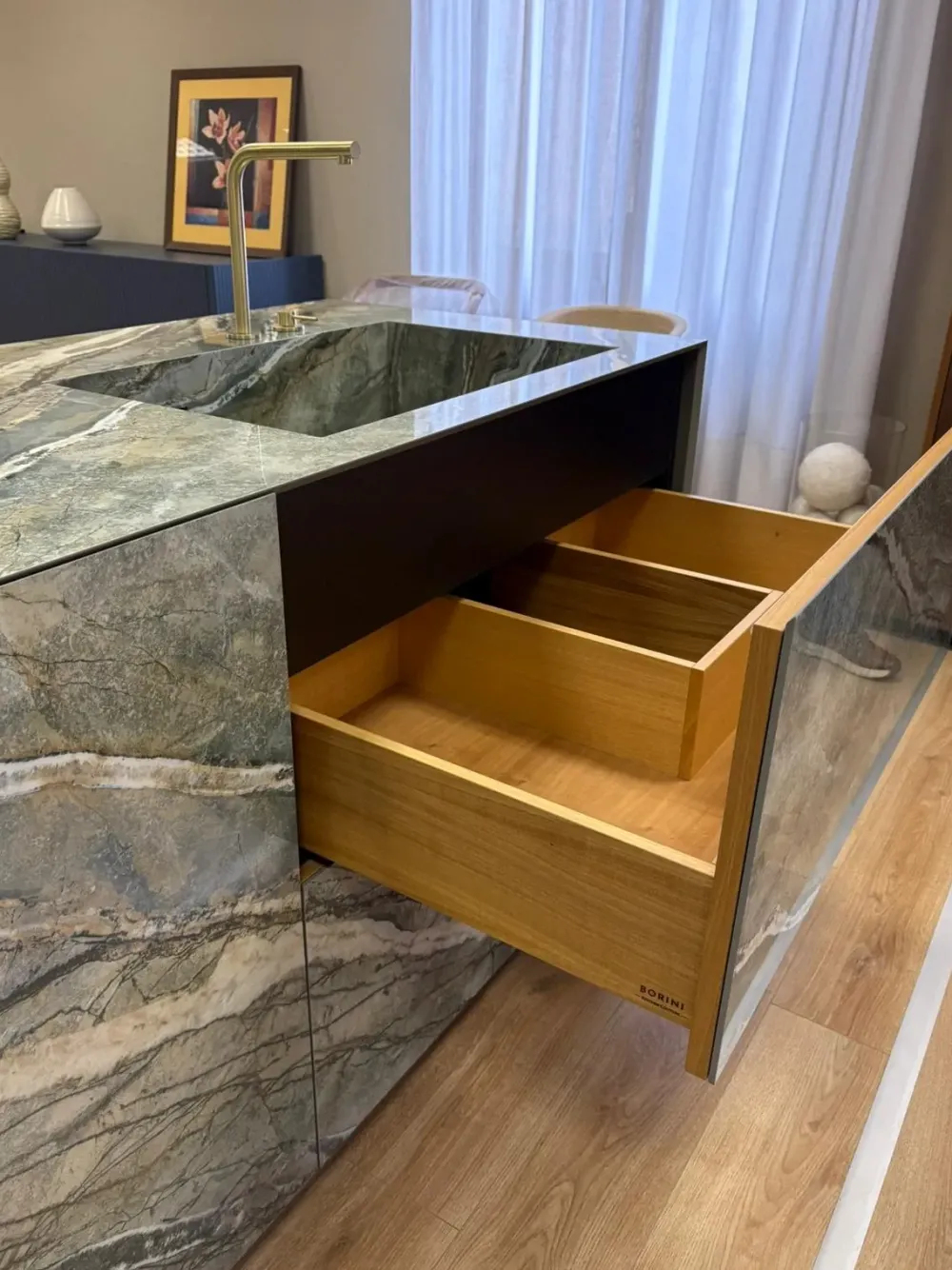 Cucina design con isola Monolith a prezzo scontato^Artigianale Hot