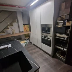 Cucina design con isola Seta a prezzo ribassato^Essebi Clearance