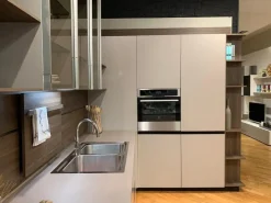 Cucina design con penisola tortora in laccata Lain pro^Euromobil Sale