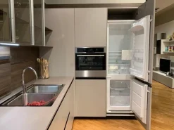 Cucina design con penisola tortora in laccata Lain pro^Euromobil Sale