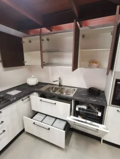 Hot Cucina Kubika OFFERTA OUTLET sconto 50% Cucine Con Penisola|Cucine Moderne