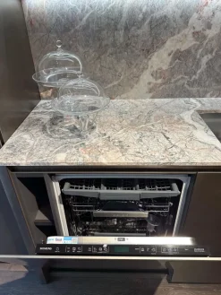 Cucina grigia moderna con isola Corner a soli 38950 Euro^Zampieri Cucine Online