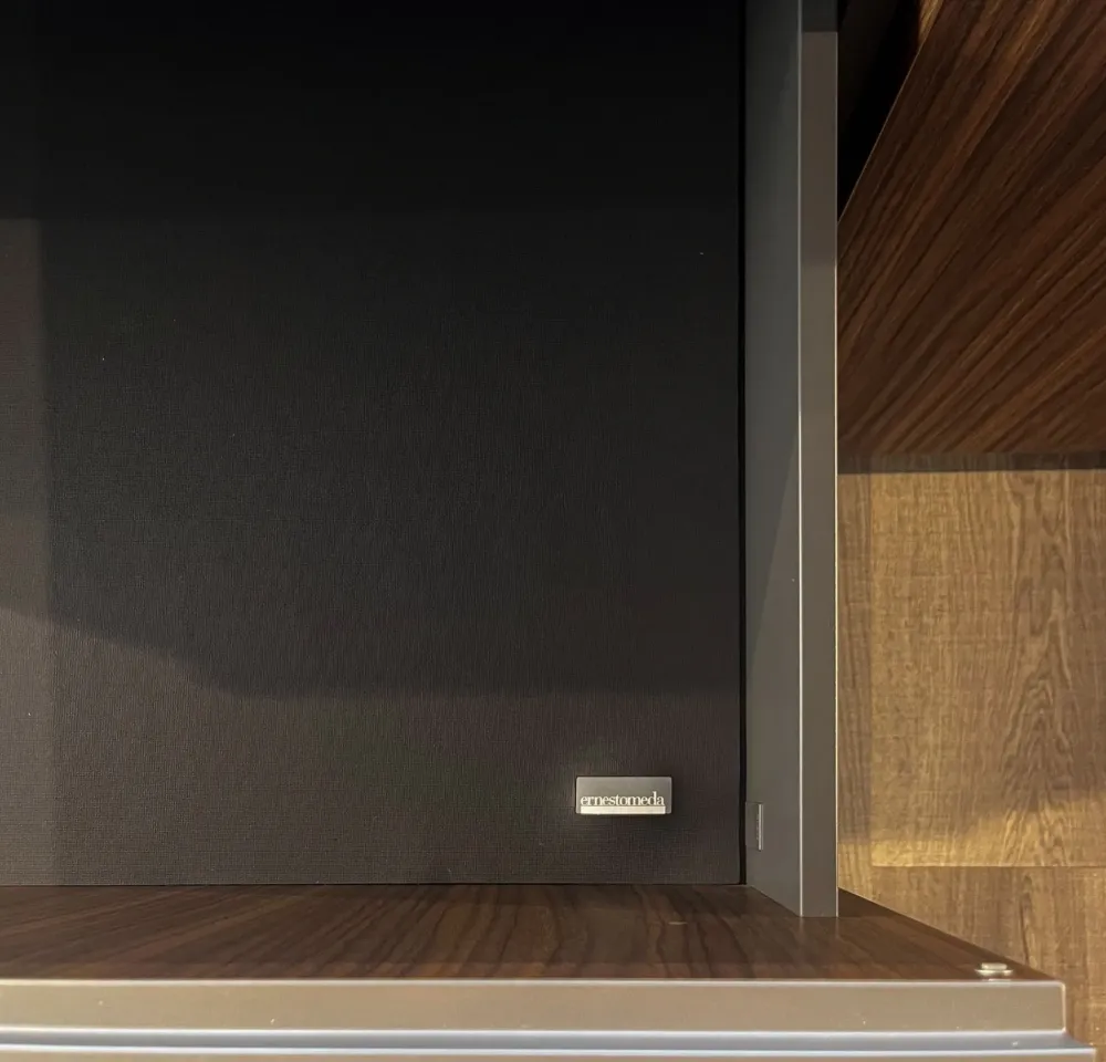 Cucina grigia moderna con isola Sign in Offerta Outlet^Ernestomeda Clearance