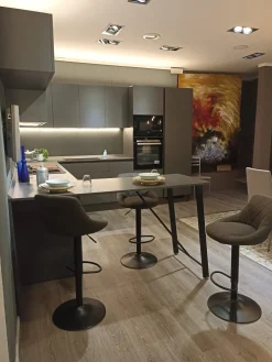 Hot Cucina grigia moderna con penisola Evolution Cucine Con Penisola|Cucine Moderne