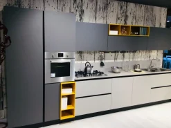 Cucina grigia moderna lineare Plk silicio in offerta^Artigianale Online