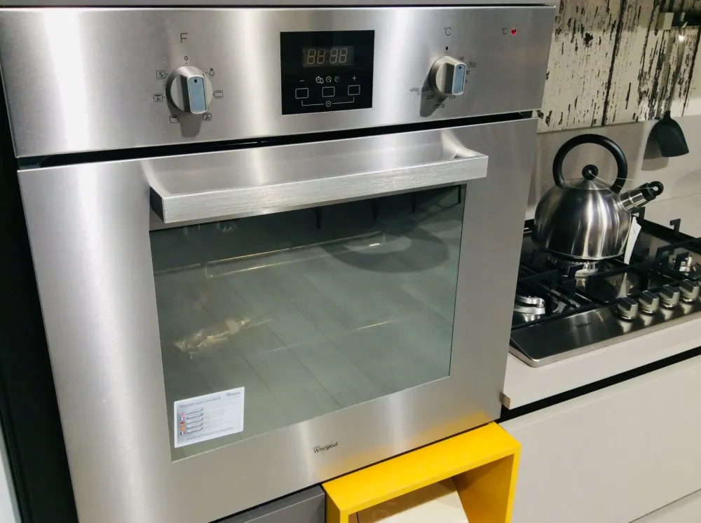 Cucina grigia moderna lineare Plk silicio in offerta^Artigianale Online