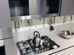 Cucina grigia moderna lineare Plk silicio in offerta^Artigianale Online