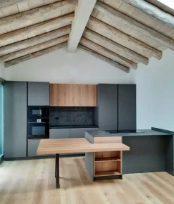 Online Cucina grigio design con penisola Ingrosso cucine moderne icm46 in Offerta Outlet Cucine Con Penisola|Cucine Design