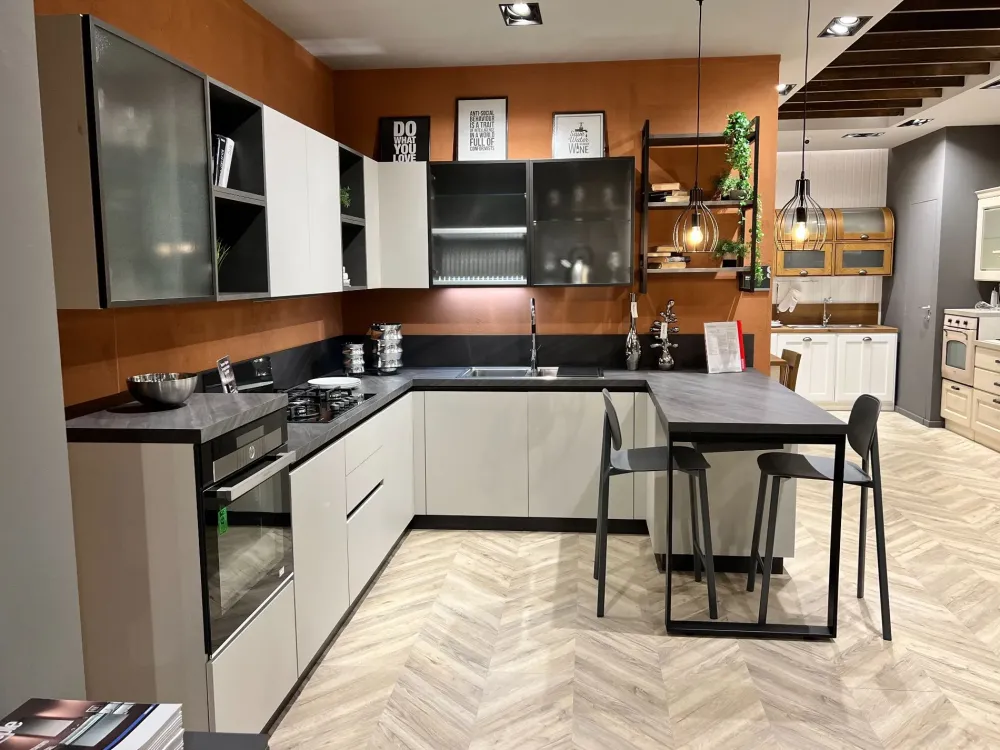 Cucina grigio moderna con penisola Evolution^Scavolini Discount