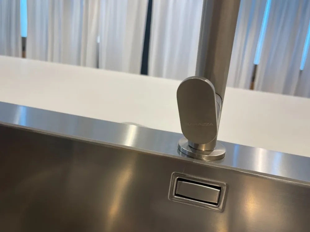 New Cucina in legno a PREZZI OUTLET -69% Cucine Con Penisola|Cucine Moderne