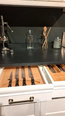 Cucina industriale ad angolo Kre kap a prezzo scontato^Marchi Cucine New