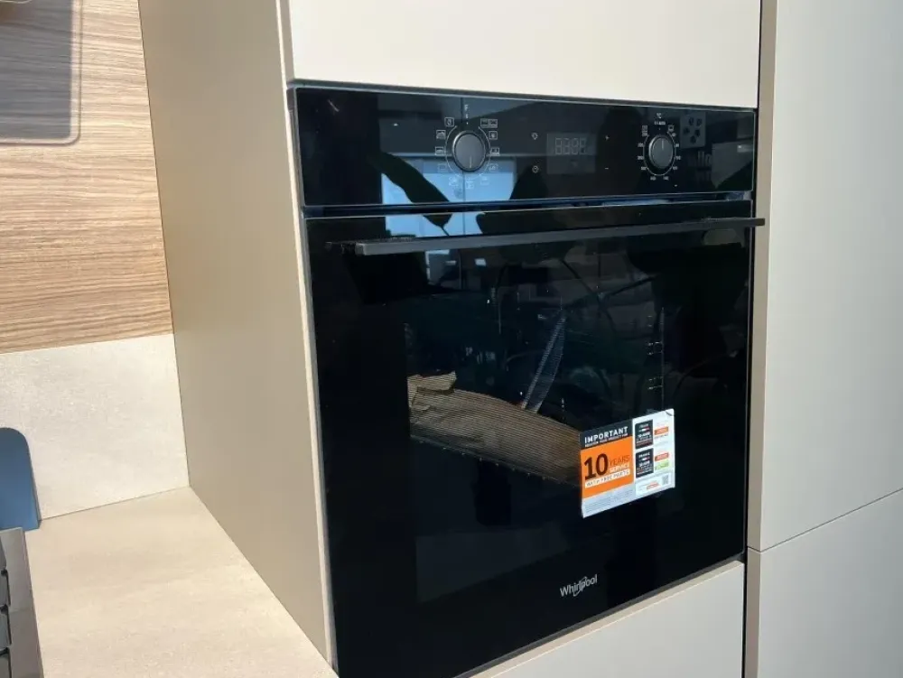 New Cucina Infinity ad angolo con un ribasso imperdibile Cucine Ad Angolo|Cucine Moderne