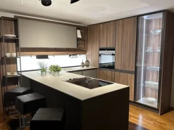 Cucina Kronos con penisola con uno sconto imperdibile^Arredo3 Discount