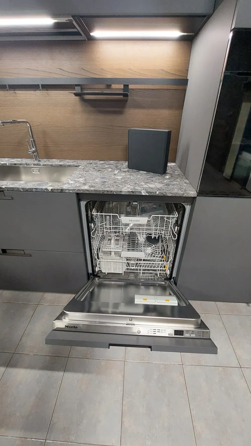 Sale Cucina lineare in laccata opaco a prezzo scontato 45% Cucine Lineari|Cucine Moderne