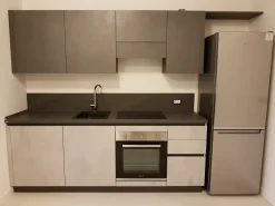 Outlet Cucina lineare in laminato materico grigio Evolution a prezzo scontato Cucine Lineari|Cucine Moderne