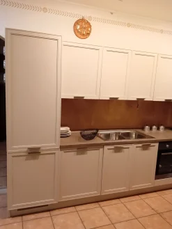 Cucina lineare in legno rovere chiaro Cucina melograni a prezzo scontato^La Quercia Online