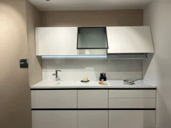 Cucina lineare moderna bianca Delinea^Scavolini Discount