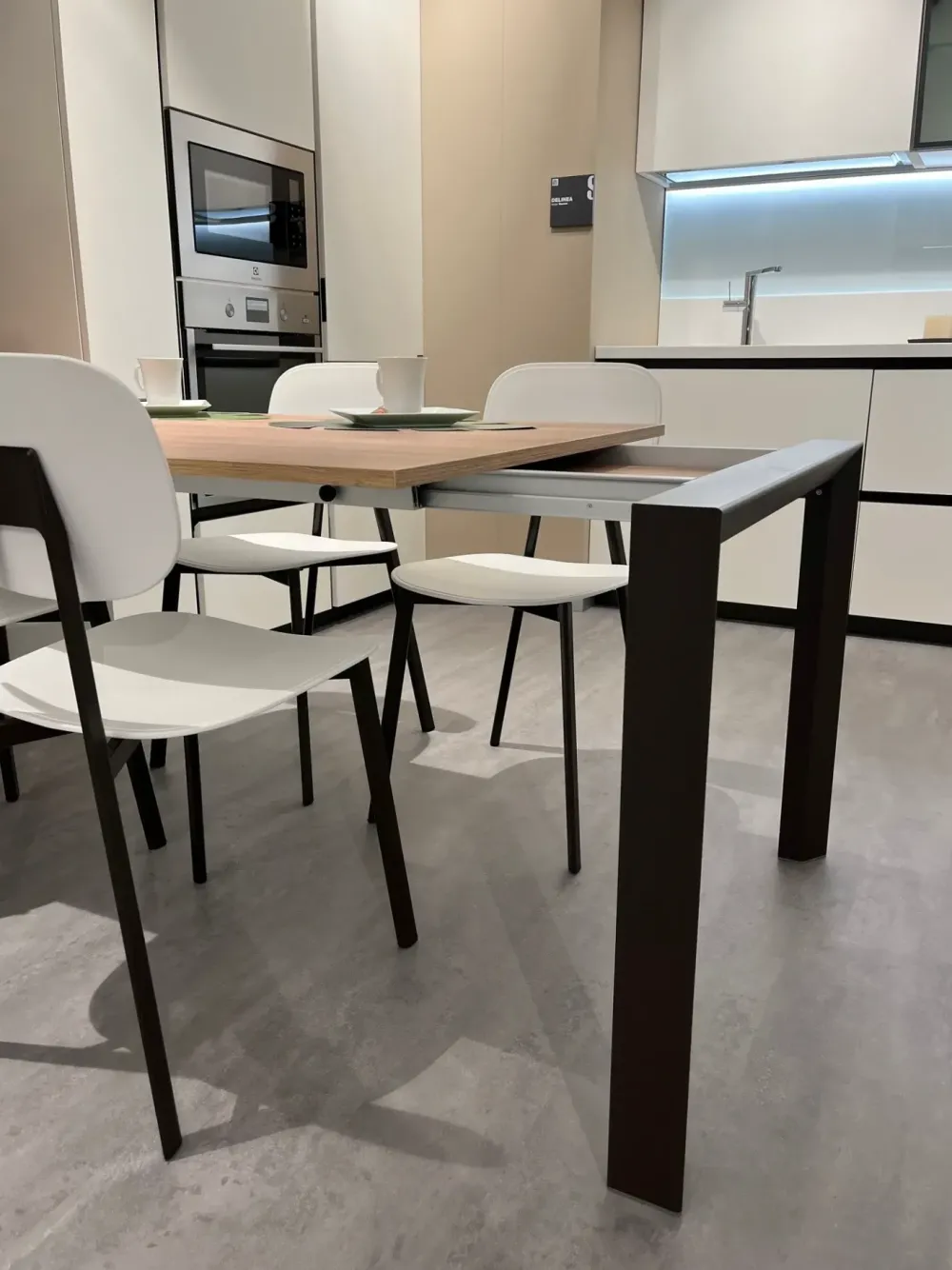 Cucina lineare moderna bianca Delinea^Scavolini Discount