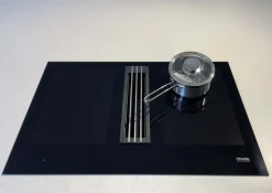 Valdesign Cucina Logica moderna grigia con isola scontata 55%- Cucine Ad Isola|Cucine Moderne