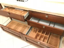 Cucina Maistri modello Carol Noce Cucine Lineari|Cucine Country