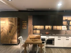Cucina classica ad angolo bianca in legno Lab 40^Marchi Cucine New