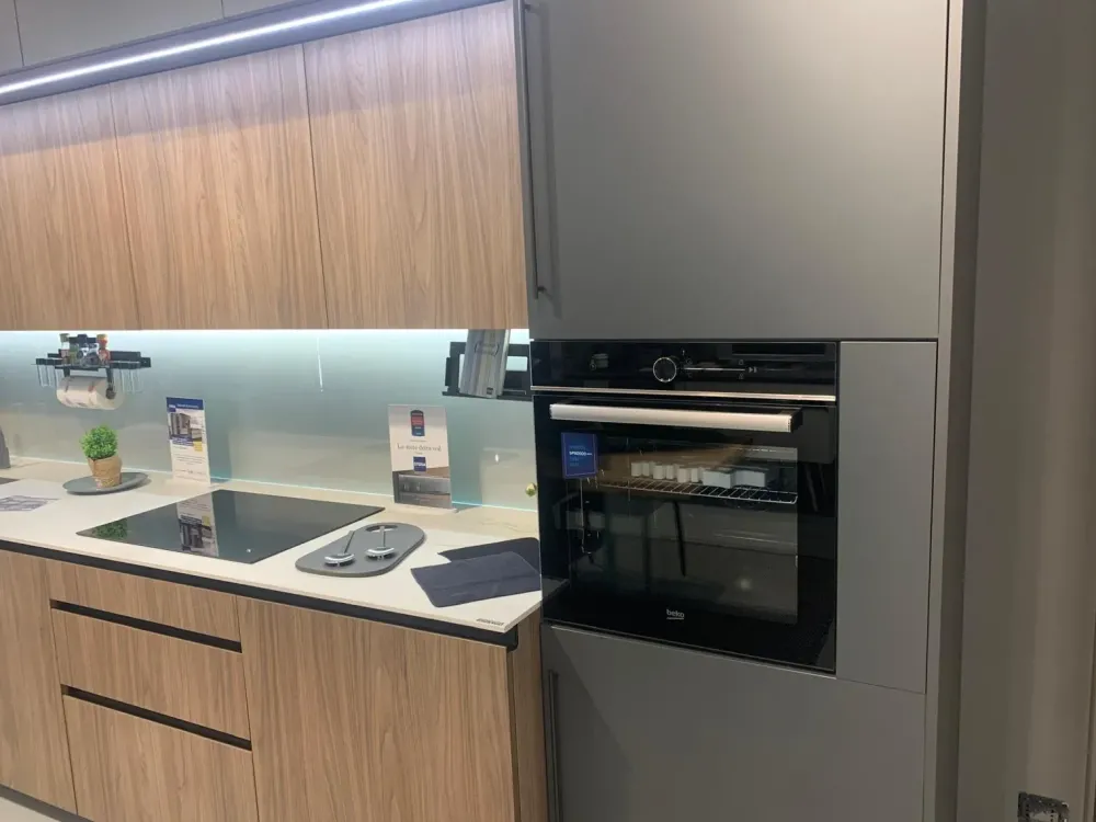 Online Cucina Metropolis moderna grigia lineare scontata 50% Cucine Lineari|Cucine Moderne