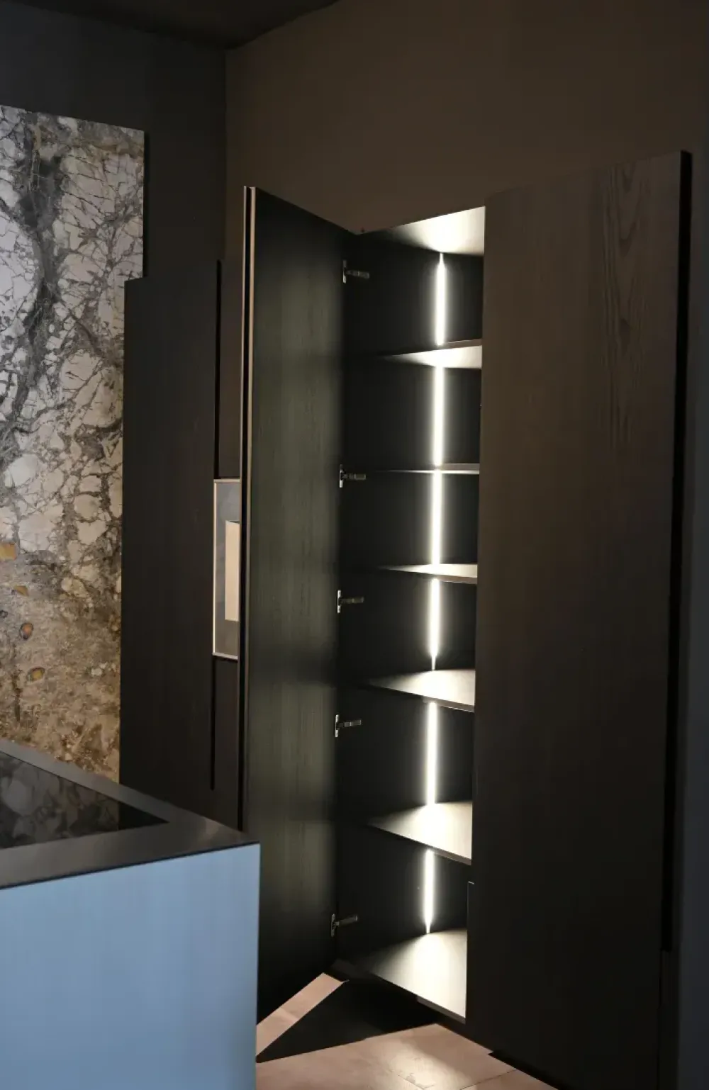 Poliform Cucina modello Cucina phoenix PREZZO SCONTATO 32%- Cucine Ad Isola|Cucine Design