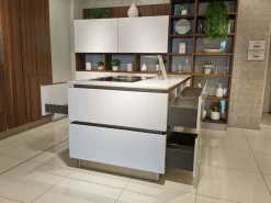 Veneta Cucine Cucina modello Oyster   PREZZO SCONTATO 50%- Cucine Con Penisola|Cucine Moderne