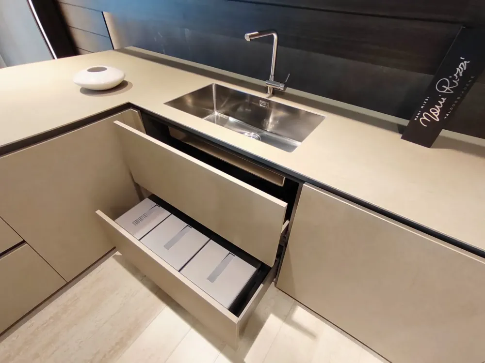 Cucina moderna altri colori con penisola Mh6^Modulnova