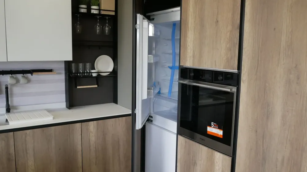 New Cucina moderna bianca ad isola Stratos in Offerta Outlet Cucine Ad Isola|Cucine Moderne