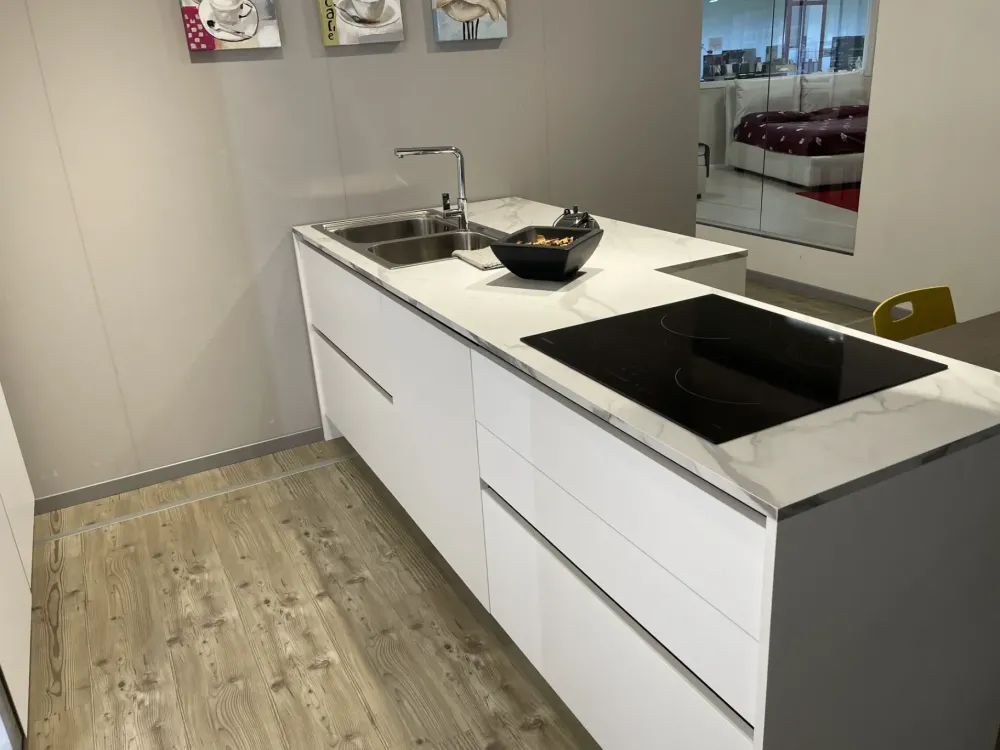 Arredo3 Cucina moderna con isola Mod kali a prezzo scontato- Cucine Ad Isola|Cucine Moderne