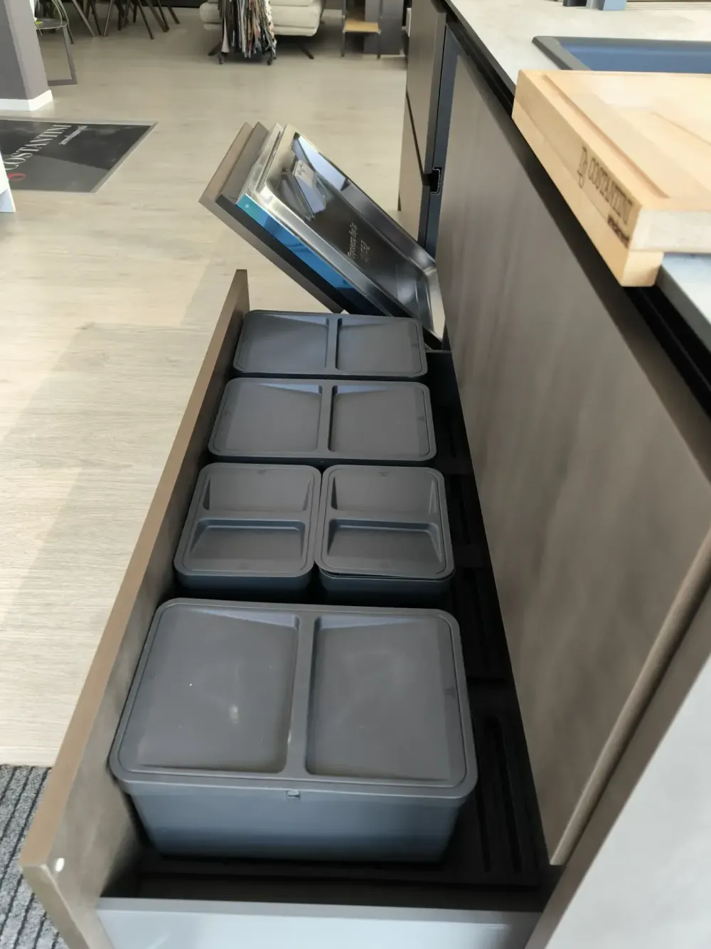 Aran Cucina moderna con isola Lab13 a prezzo ribassato- Cucine Ad Isola|Cucine Moderne