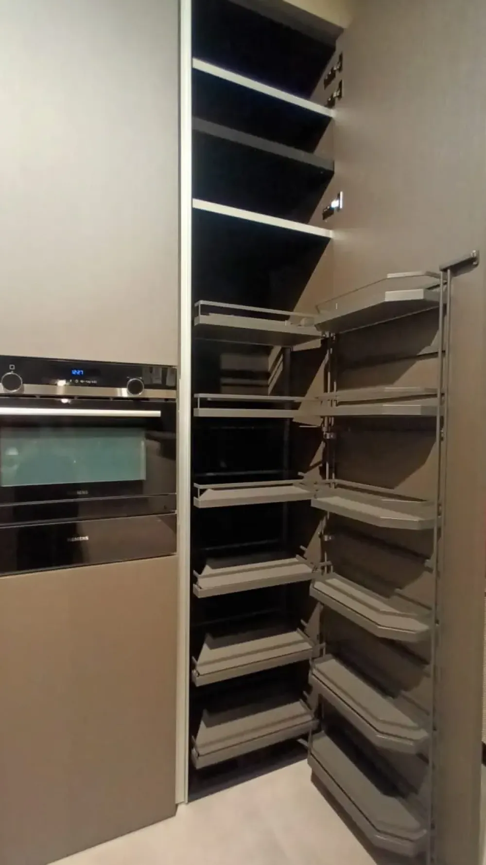 Cesar Cucina moderna con isola Cucina n elle a prezzo scontato- Cucine Ad Isola|Cucine Moderne