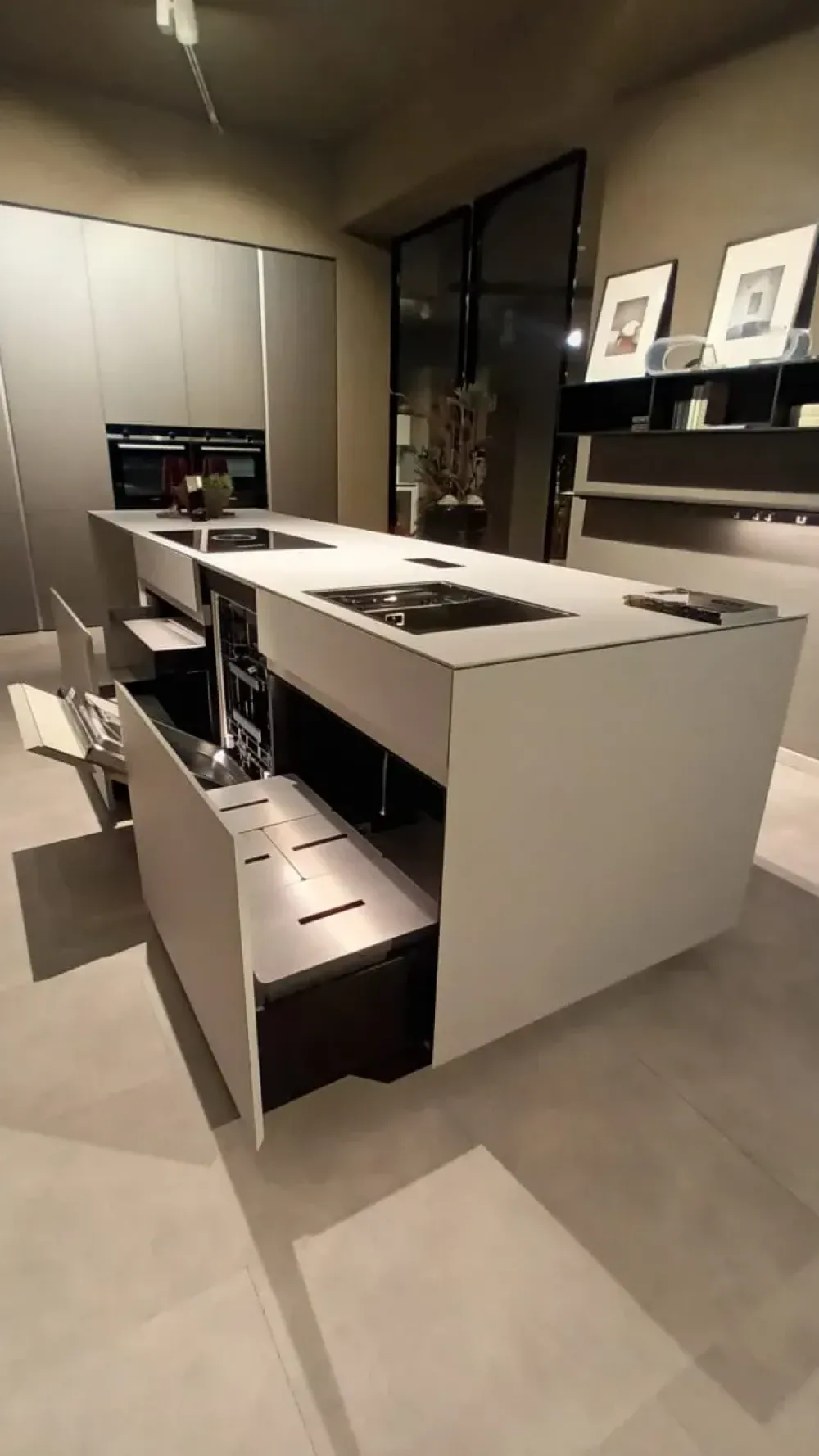 Cesar Cucina moderna con isola Cucina n elle a prezzo scontato- Cucine Ad Isola|Cucine Moderne