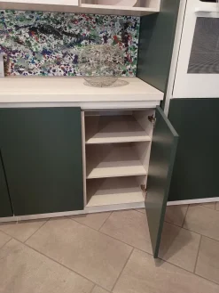 Cucina moderna con penisola Soft lack a prezzo ribassato^Nolte Hot