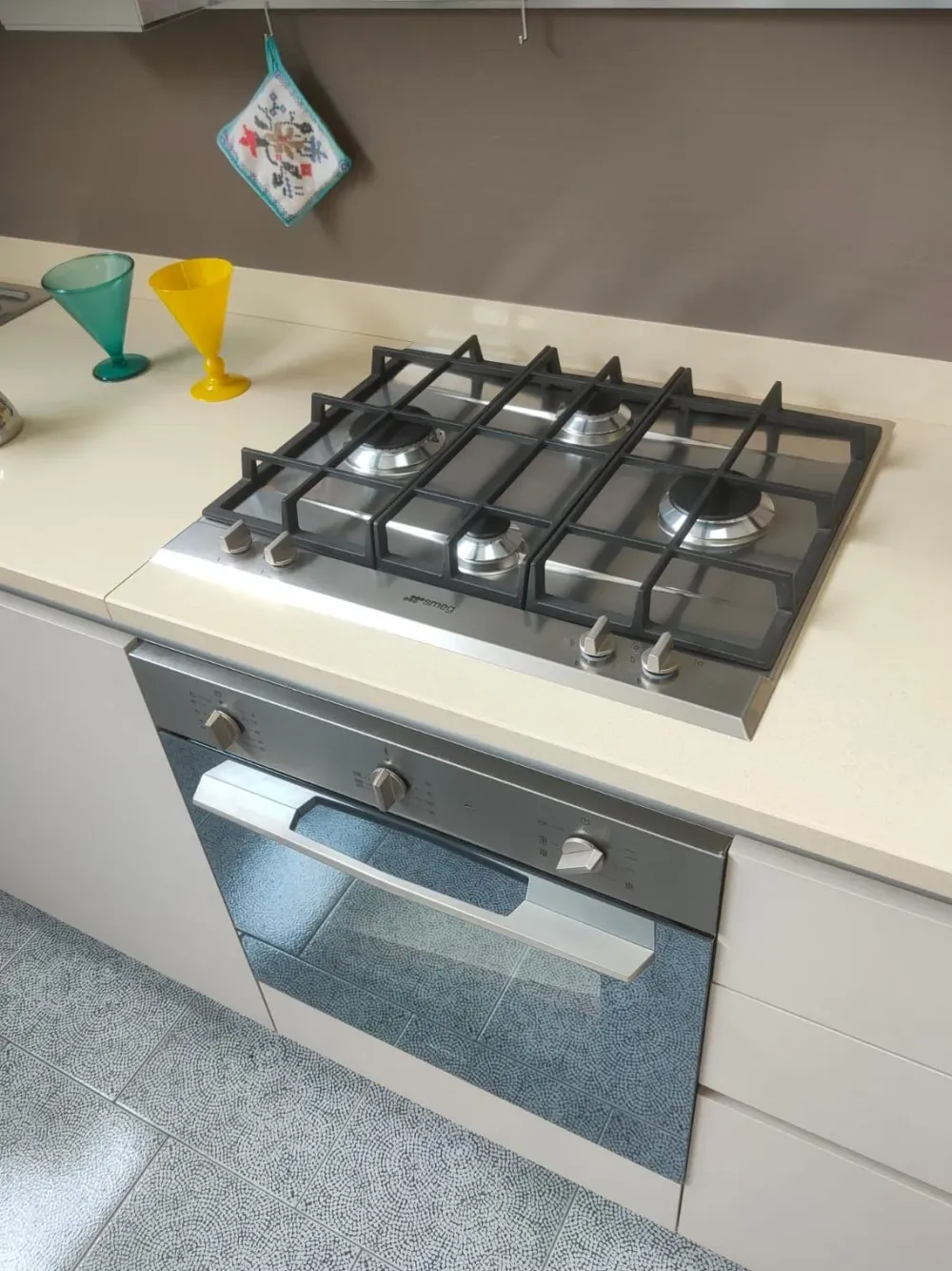 Cucina moderna lineare U820 giada a prezzo scontato^Artigianale Clearance