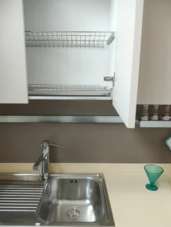 Cucina moderna lineare U820 giada a prezzo scontato^Artigianale Clearance