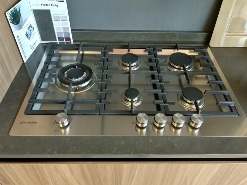 Outlet Cucina moderna lineare Cucina noce dozuki a prezzo ribassato Cucine Lineari|Cucine Moderne