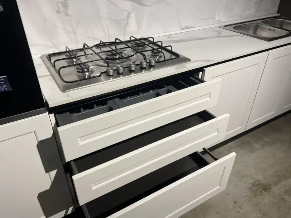 Discount Cucina moderna lineare Dora a prezzo ribassato Cucine Lineari|Cucine Moderne