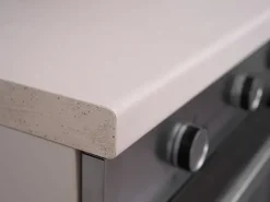 Cucina moderna lineare Noemi a prezzo scontato^Lube Cucine Online