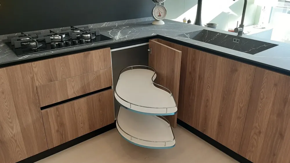 Cucina moderna noce con penisola Azimut in offerta^Essebi Hot