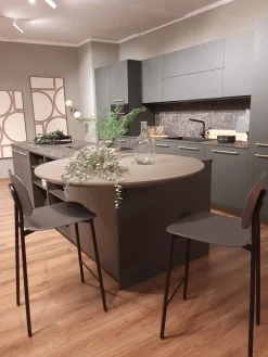 Cucina Modula con penisola con un ribasso imperdibile^Febal Clearance