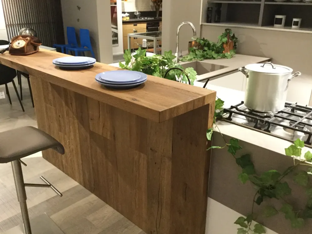 Cucina Monoliti design tortora ad angolo scontata 55%^Meson's Cucine Hot