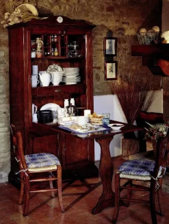 Parlani Cucina country lineare noce in legno Dispensa buffalo con tavolo- Cucine Lineari|Cucine Country