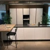 Sale Cucina  pop moderna bianca con isola scontata 61% Cucine Ad Isola|Cucine Moderne