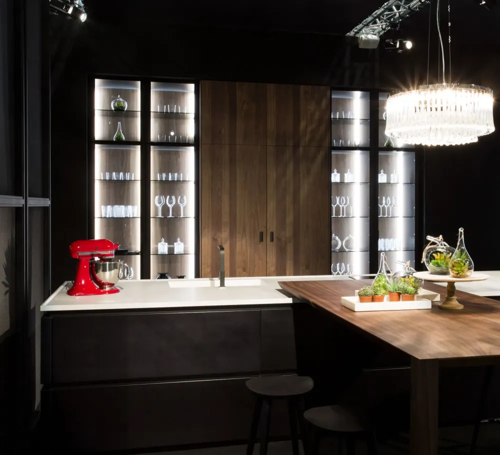 Cucina design ad isola grigio in laccato opaco Ingrosso cucine moderne icm62^Primopiano Cucine Clearance