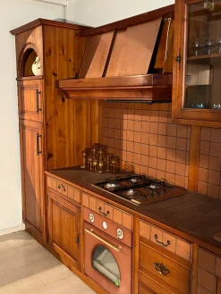 Artigianale Cucina Romantica  lineare con uno sconto imperdibile- Cucine Lineari