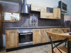 Outlet Cucina rovere chiaro industriale lineare Cucina industriale  vintage in legno e ferro  offerta unica in offerta Cucine Lineari