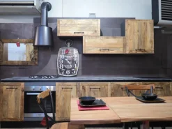 Outlet Cucina rovere chiaro industriale lineare Cucina industriale  vintage in legno e ferro  offerta unica in offerta Cucine Lineari