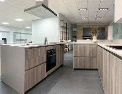 Outlet Cucina rovere chiaro moderna con penisola Ak project Cucine Con Penisola|Cucine Moderne